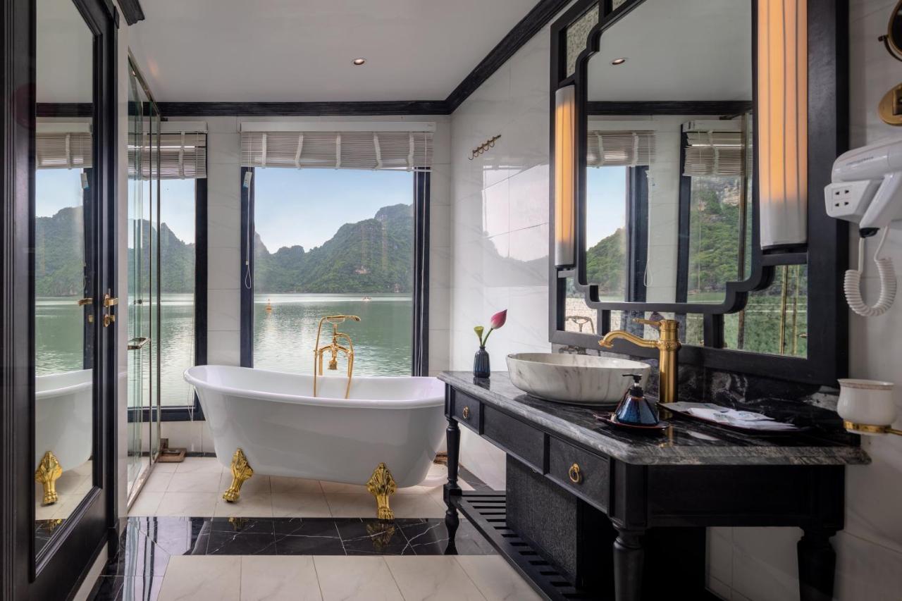 Отель Le Journey Ha Long & Lan Ha Cruises Экстерьер фото